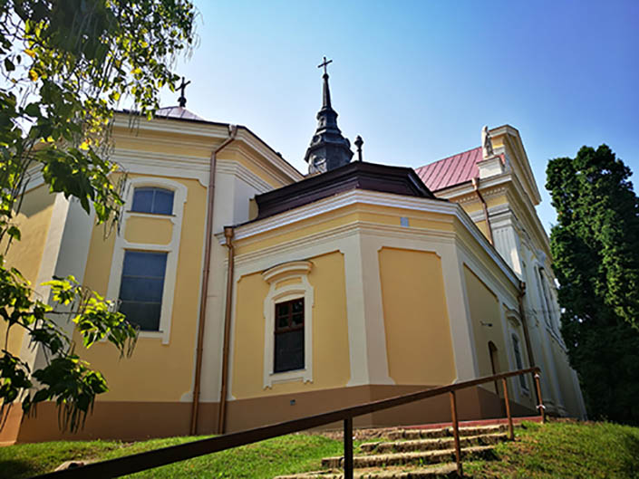 Aplikace CMB na kostel